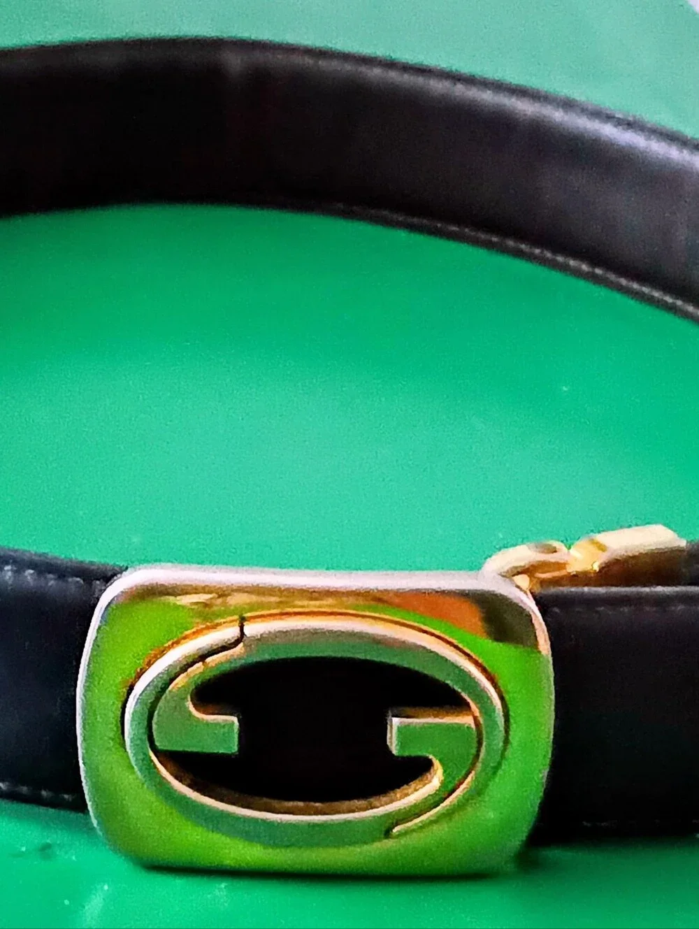 Vintage Gucci Belt. Made In Italy. Dark Brown Leather 30.5